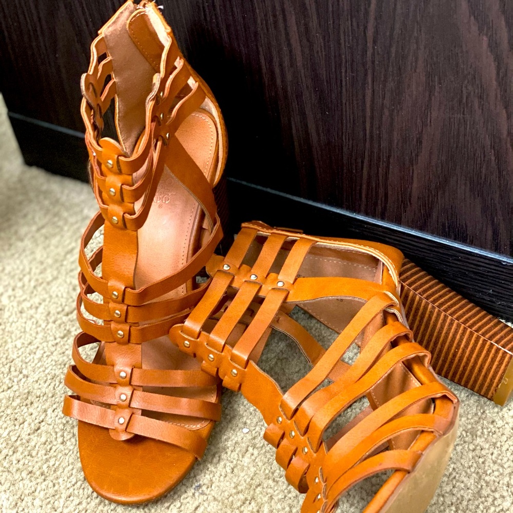🔥Block heel sandals!
